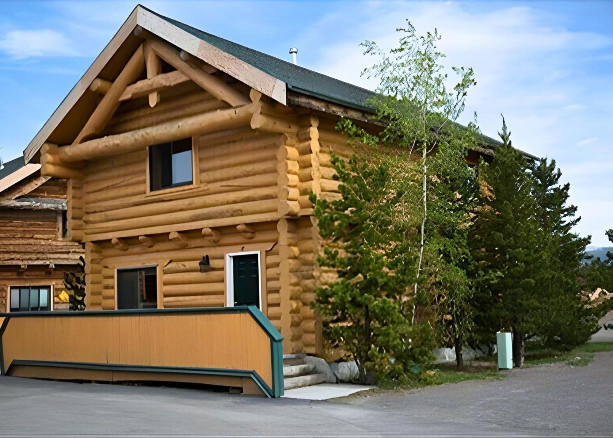 Вілла Hibernation Station Вест-Йеллоустоун Екстер'єр фото